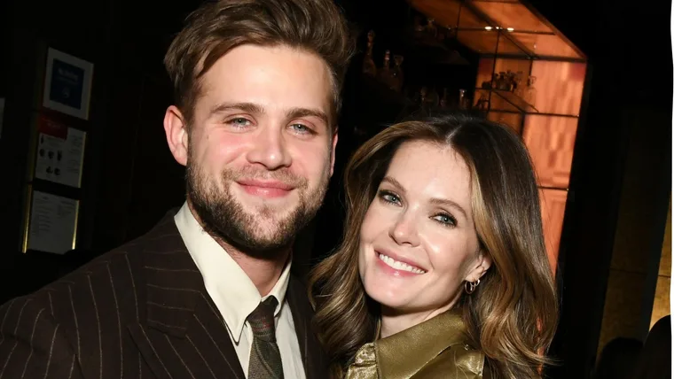 Leo Woodall and Meghann Fahy