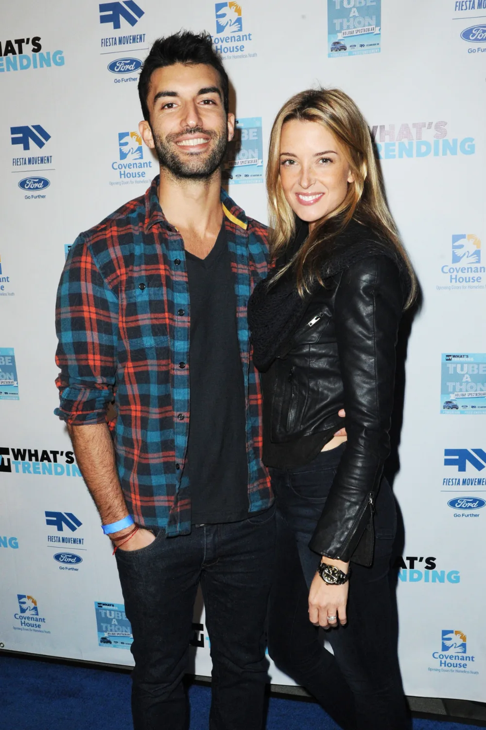 Justin Baldoni and Emily Baldoni in 2013.