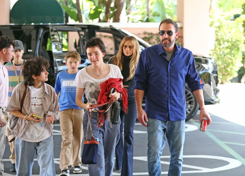 Ben and JLo reunion