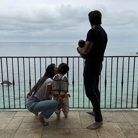 John Mulaney and Olivia Munn with their two children