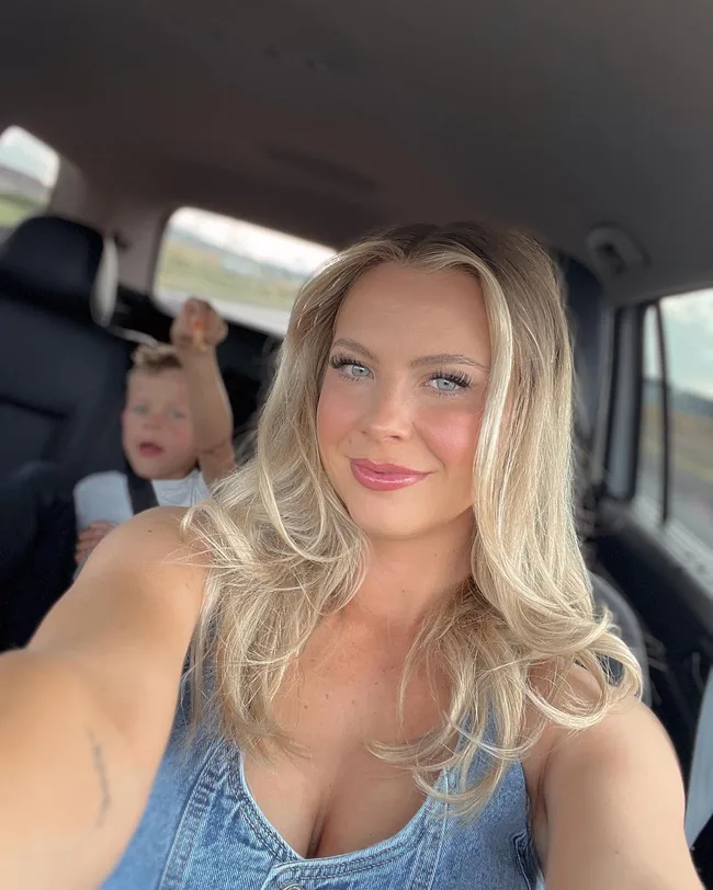 Mayci J Neeley