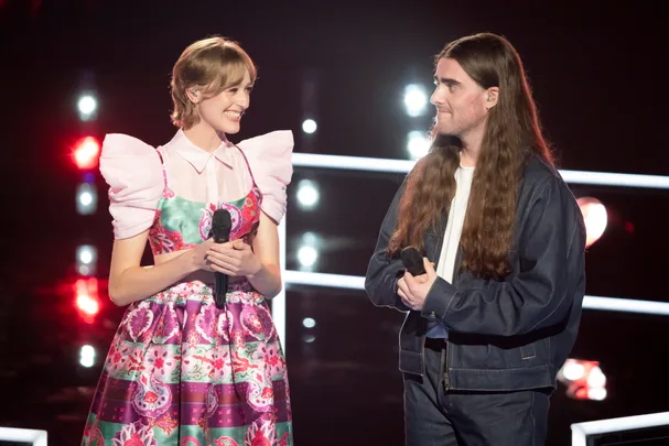 Eden and Skye performing on The Voice Australia