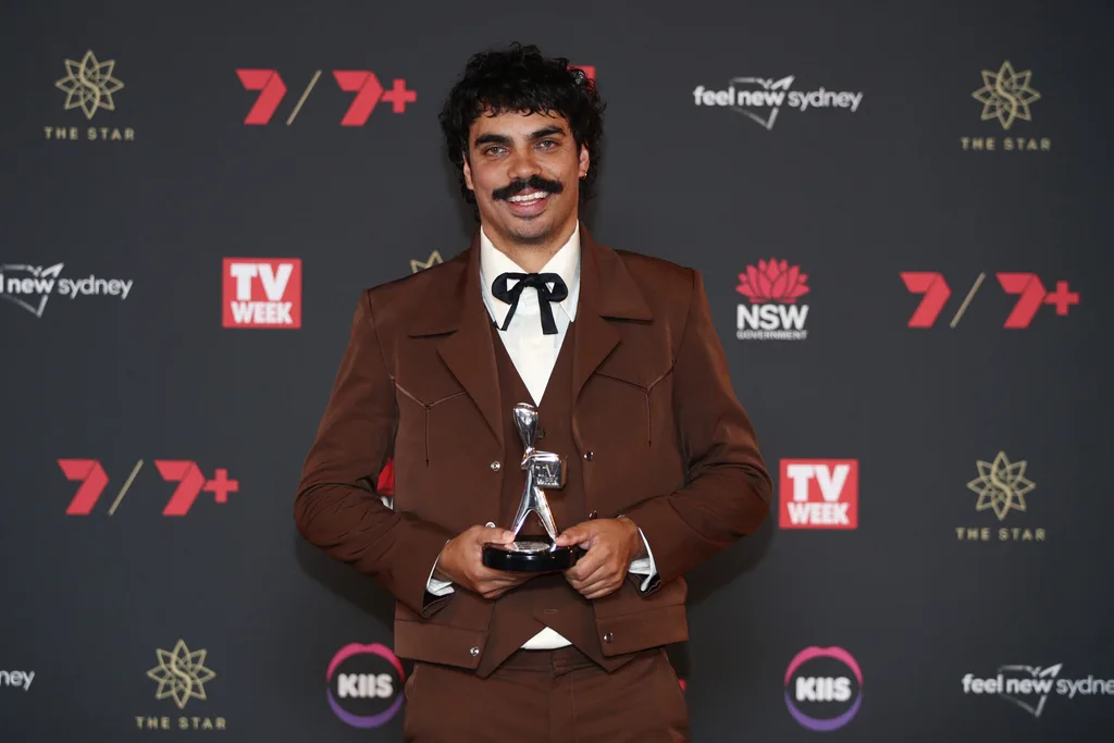 Tony Armstrong wins silver logie in 2023