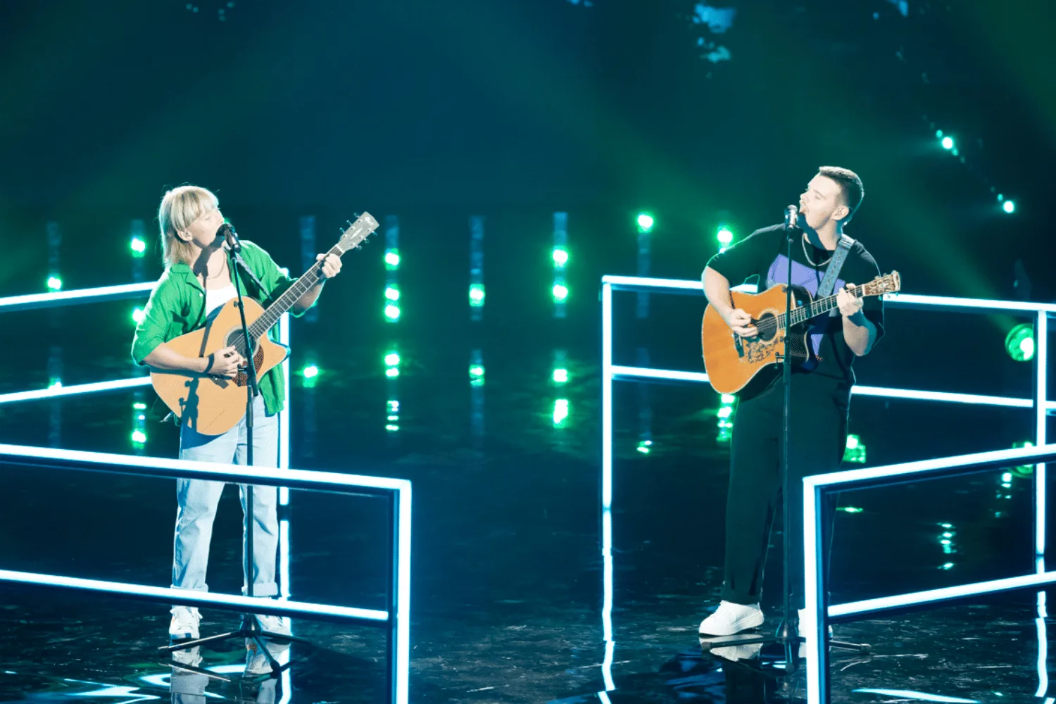 Beau Shearer and Kyle Wilson performing on The Voice Australia.