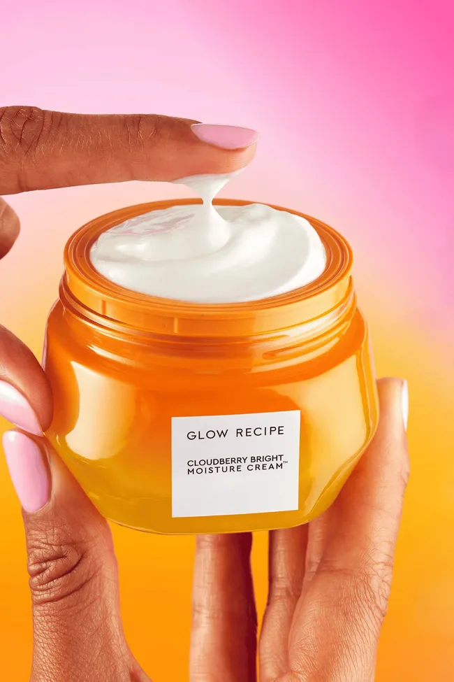 Glow recipe cloudberry moisturiser