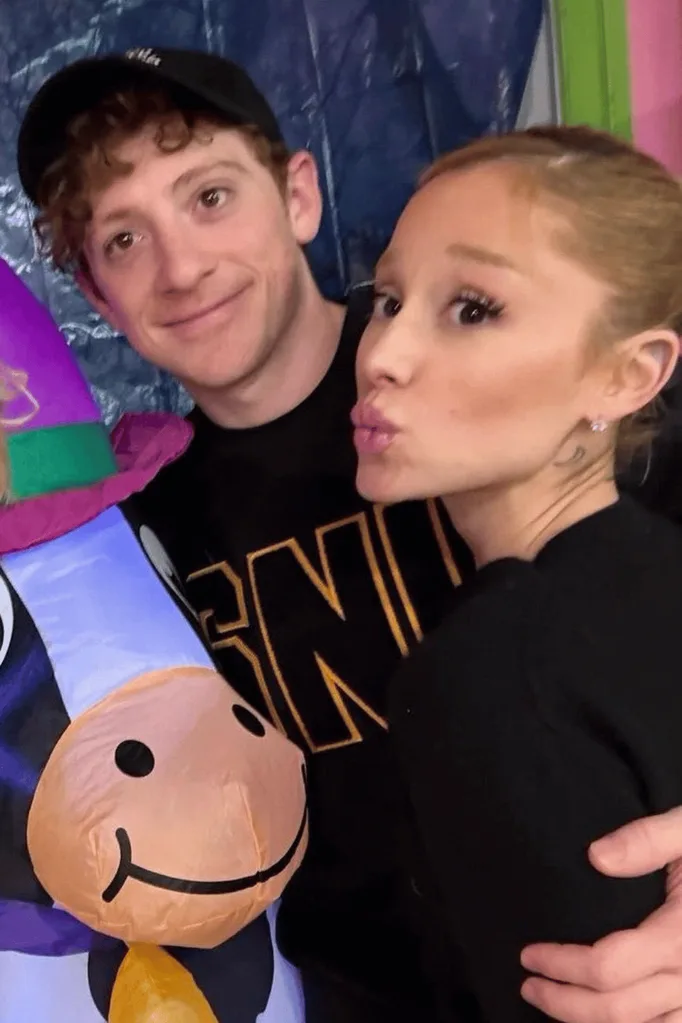 Ethan Slater and Ariana Grande