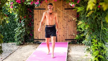 Bombshell Tommy on Love Island Australia