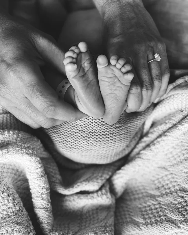 Elyse Knowles and Josh Barker baby announcement Sunny
