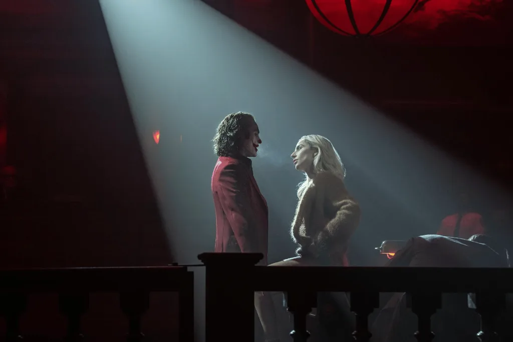 Joaquin Phoenix and Lady Gaga in Joker: Foile a Deux.