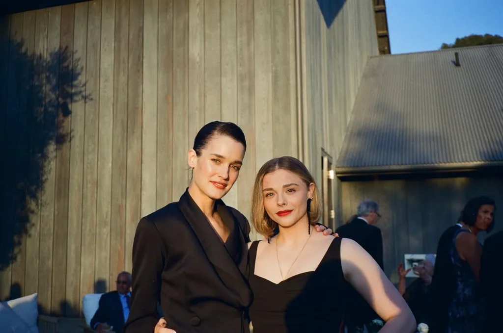 Kate Harrison Roya Chloë Grace Moretz and Kate Harrison are engaged! - WHO