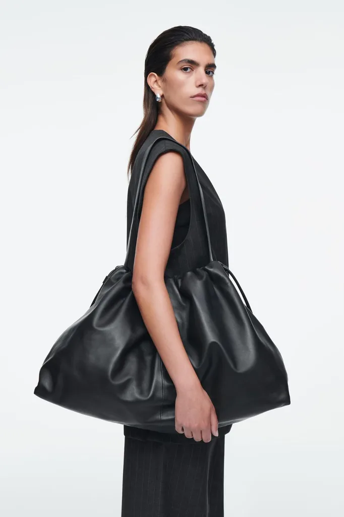 Cos Cavatelli Oversized Clutch - Leather