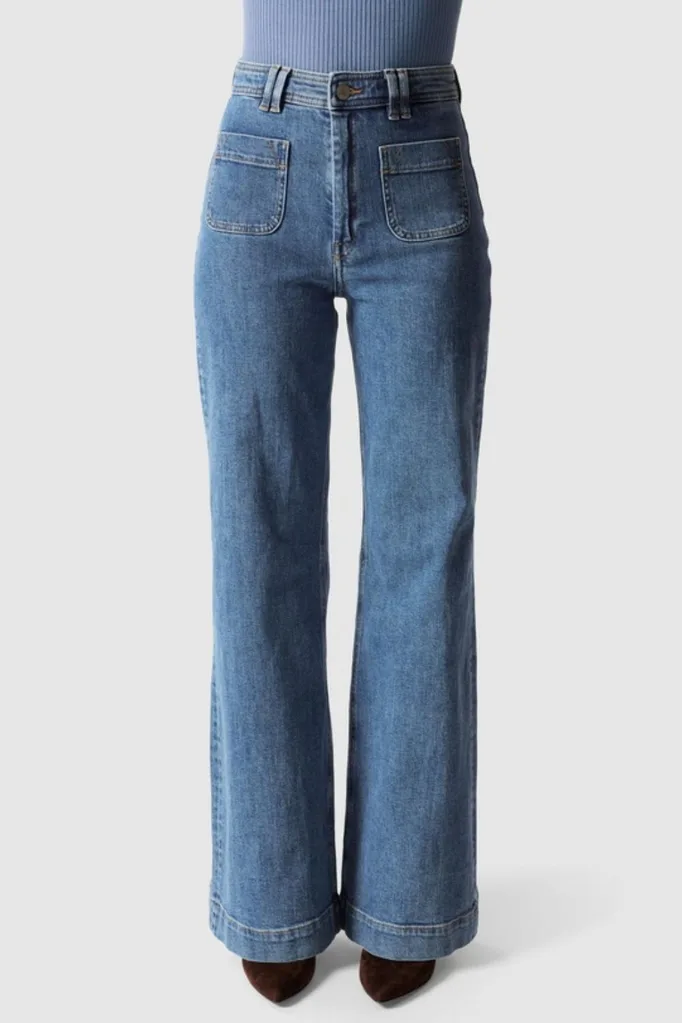 & Other Stories High-Waist Bootcut Jeans