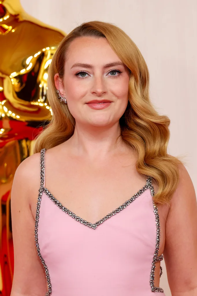 Amelia Dimoldenberg