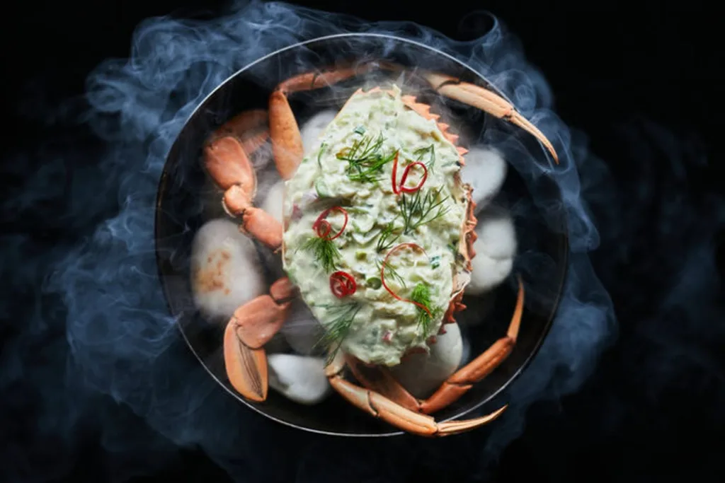 Mud Crab in a black bowl