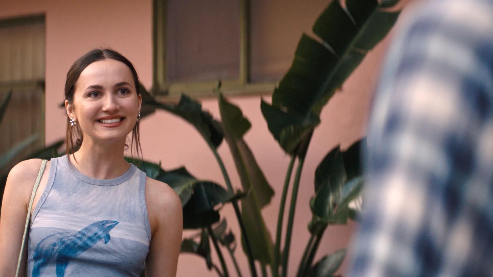 Maude Apatow in One of them days