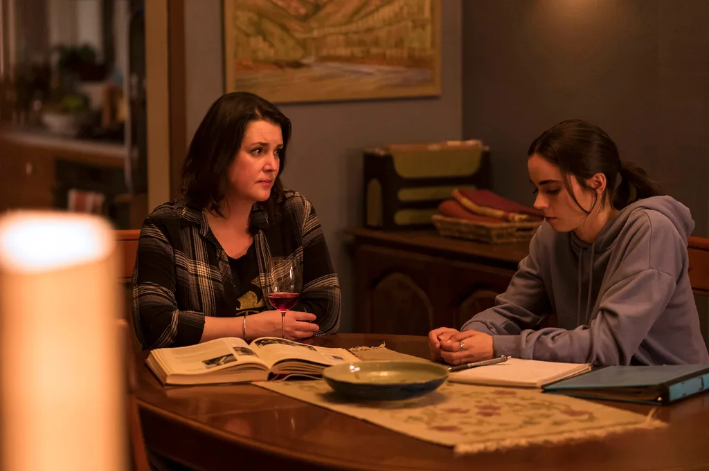 Melanie Lynskey as Shauna and Sarah Desjardins as Callie Sadecki in Yellowjackets, episode 1, season 3, streaming on Paramount+