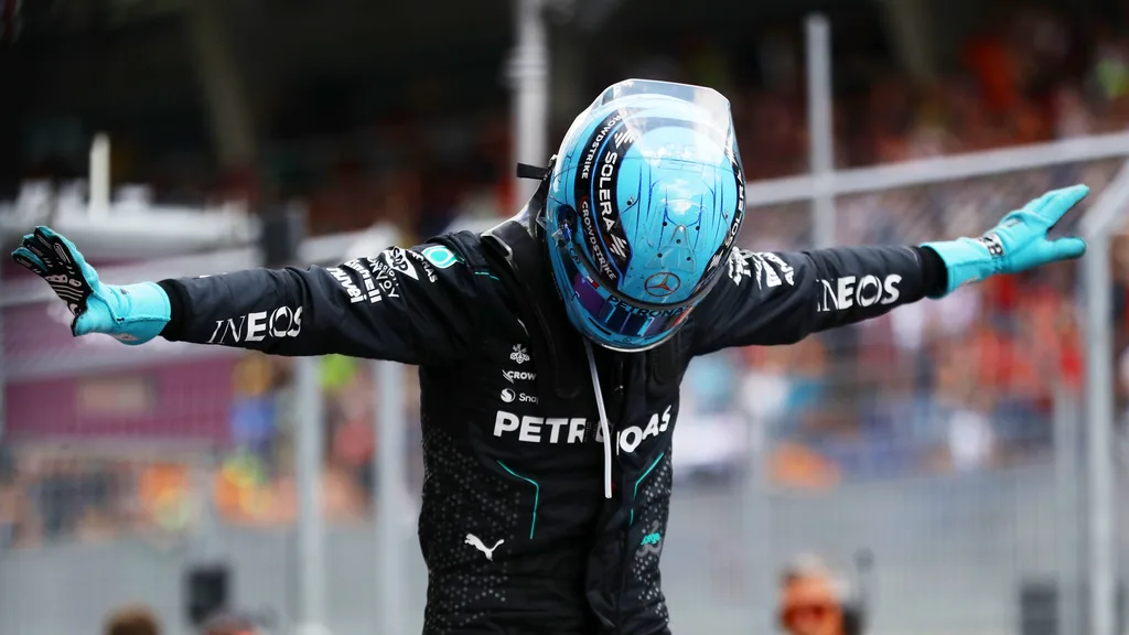SPIELBERG, AUSTRIA - JUNE 30: Race winner George Russell of Great Britain and Mercedes celebrates in parc ferme during the F1 Grand Prix of Austria at Red Bull Ring on June 30, 2024 in Spielberg, Austria. (Photo by Joe Portlock - Formula 1/Formula 1 via Getty Images)