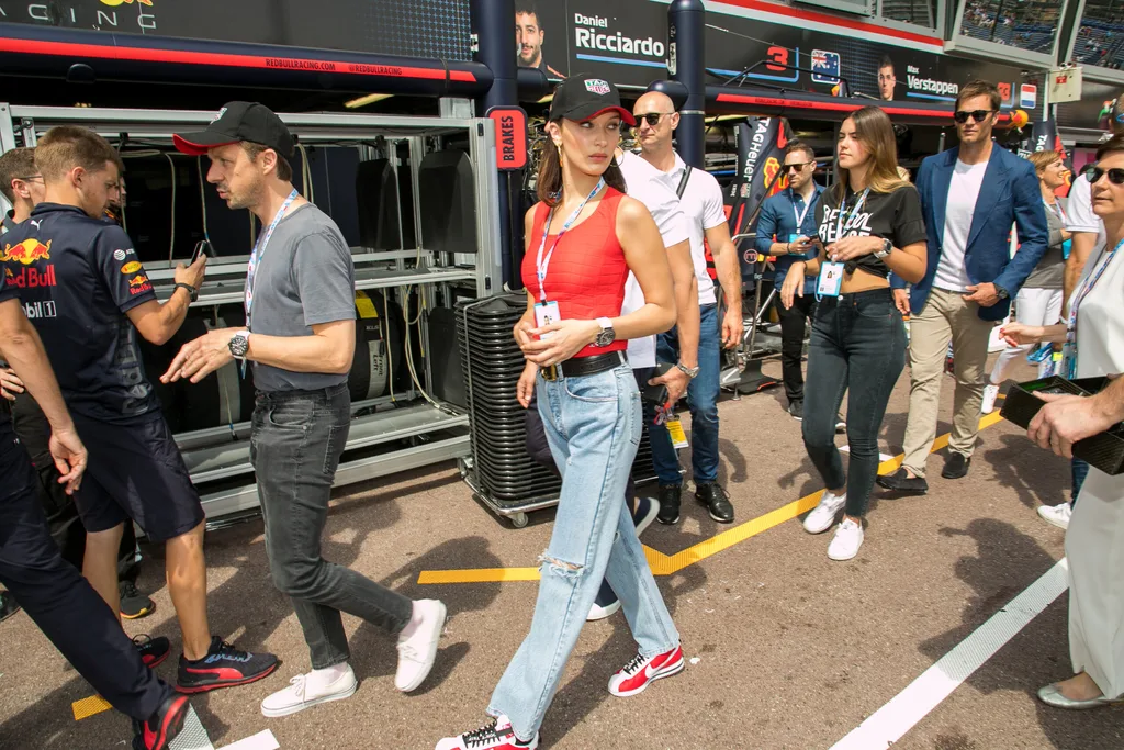 MONTE-CARLO, MONACO - MAY 27: Model Bella Hadid is seen during the Monaco Formula One Grand Prix at Circuit de Monaco on May 27, 2018 in Monte-Carlo, Monaco. (Photo by Marc Piasecki/WireImage)