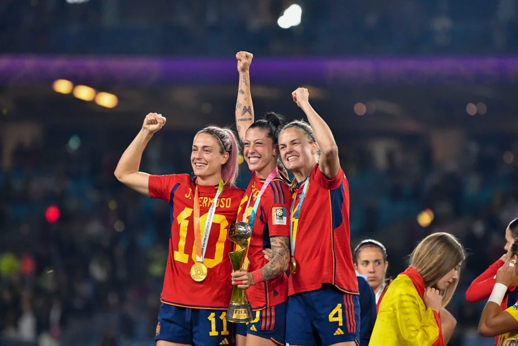 Hermoso celebrated World Cup Win with teammates
