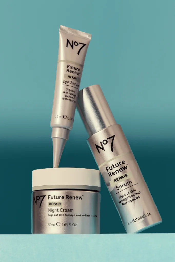 No 7 Future Renew Skincare