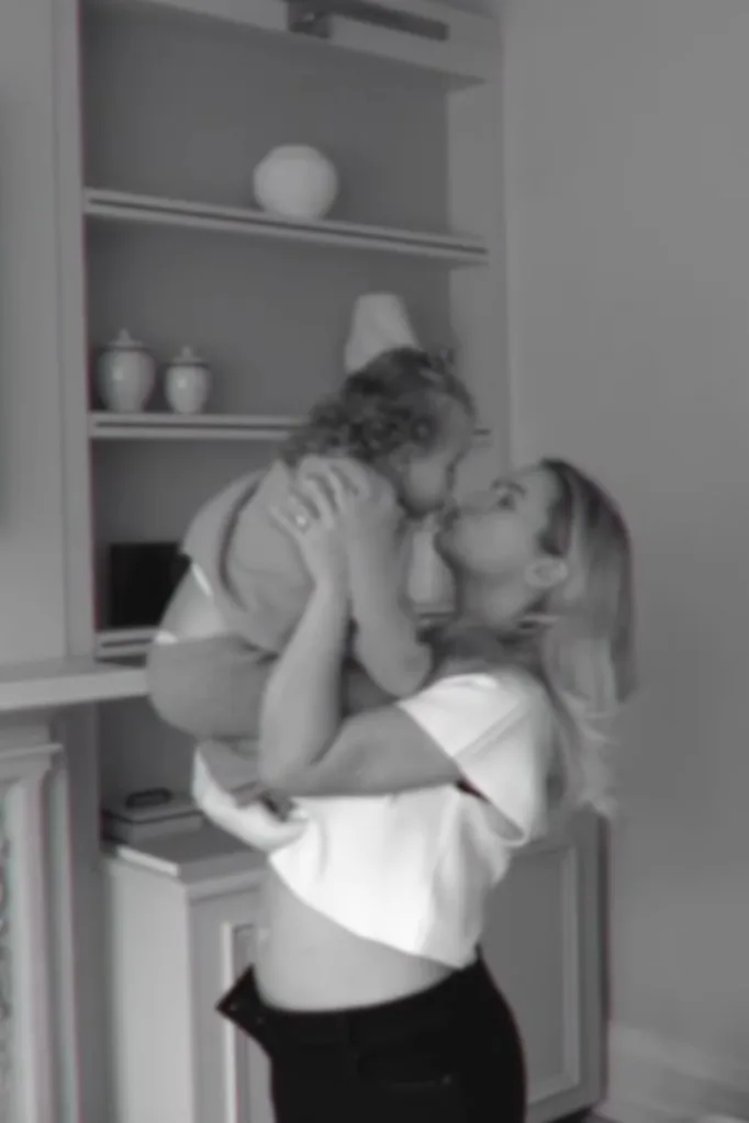 Molly-Mae seen wearing her engagement ring again with her daughter Bambi. Pic: Instagram