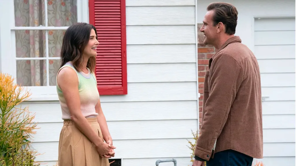 cobie smulders appears on shrinking with how i met your mother co-star jason segel