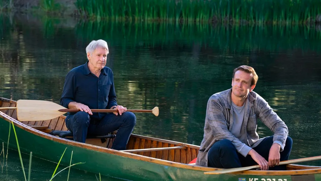 jason segel and harrison ford in a canoe for the episode lonely place of shrinking