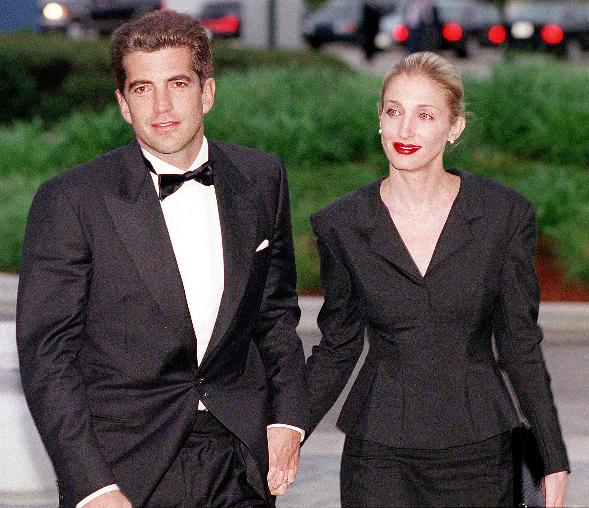 JFK Jr and Carolyn Bessette 