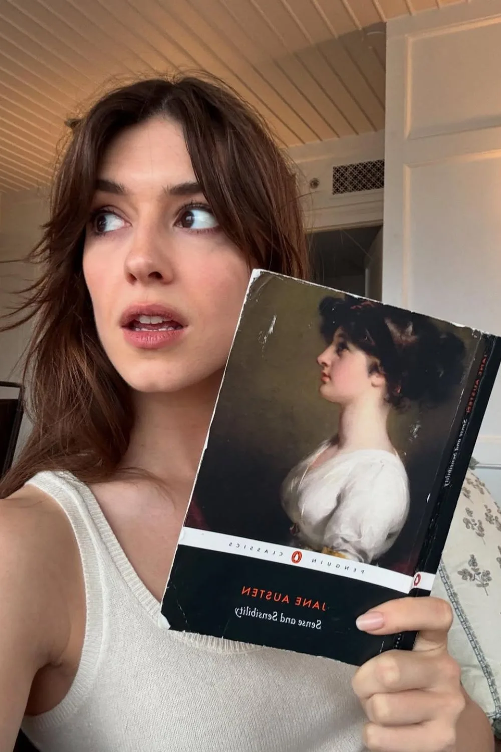 Daisy Edgar-Jones