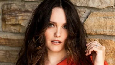 rebecca breeds photoshoot