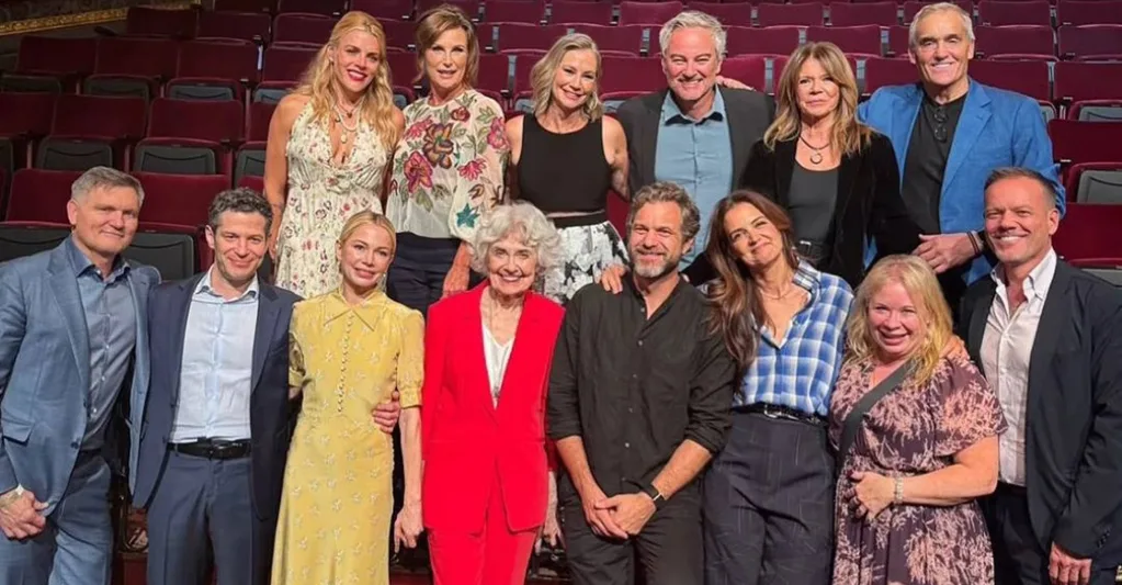 The Dawson's Creek cast and crew were thrilled to reunited for the special event