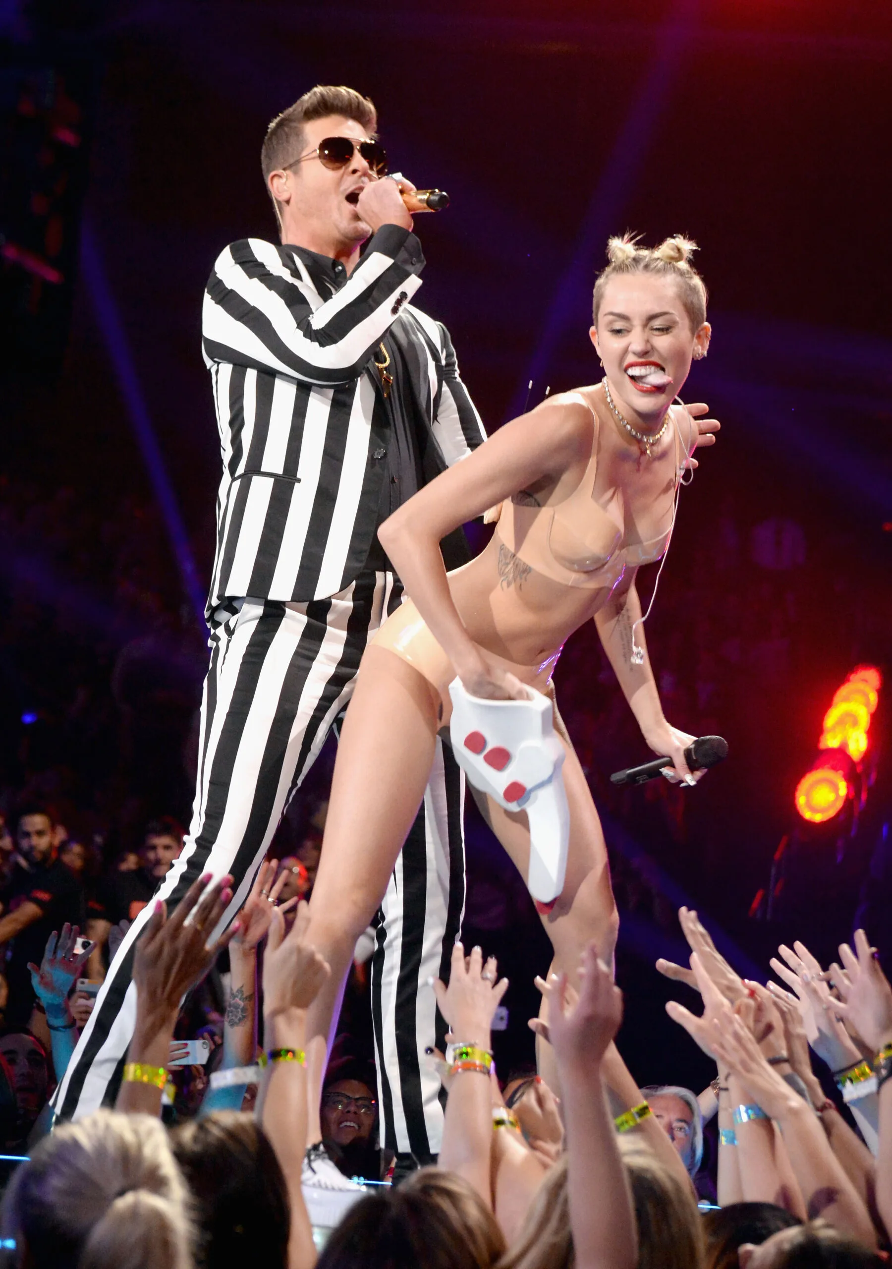 miley cyrus and robin thicke