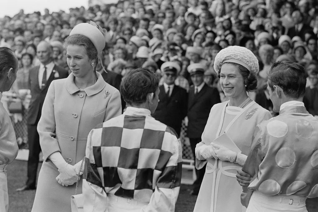 Anne and Queen Elizabeth in Australia