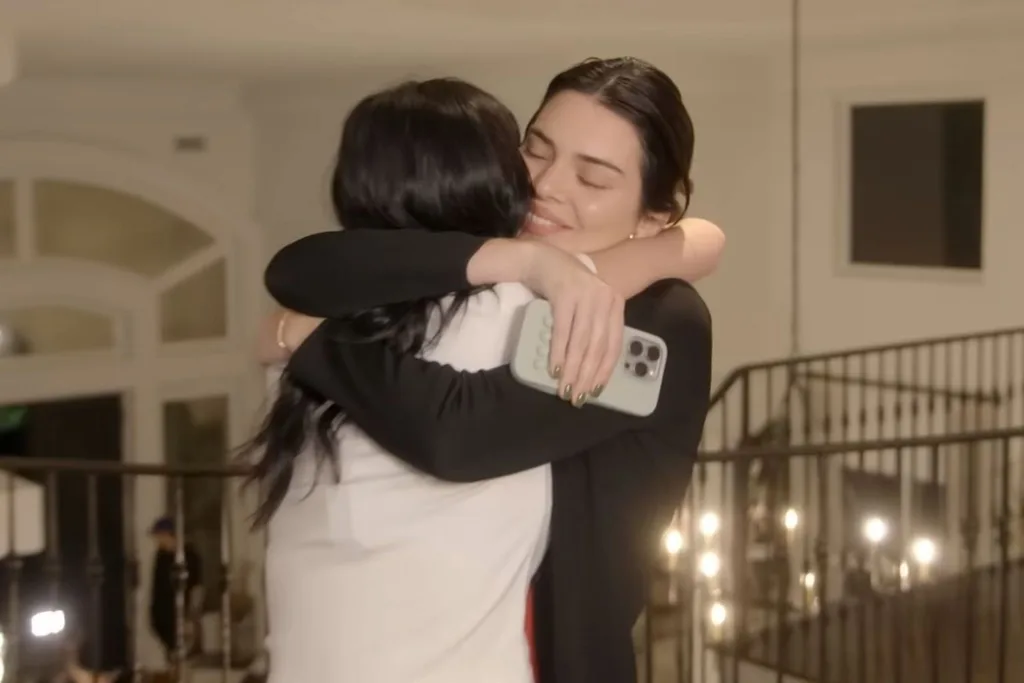 Kylie and Kendall Jenner in Season 7 of The Kardashians.