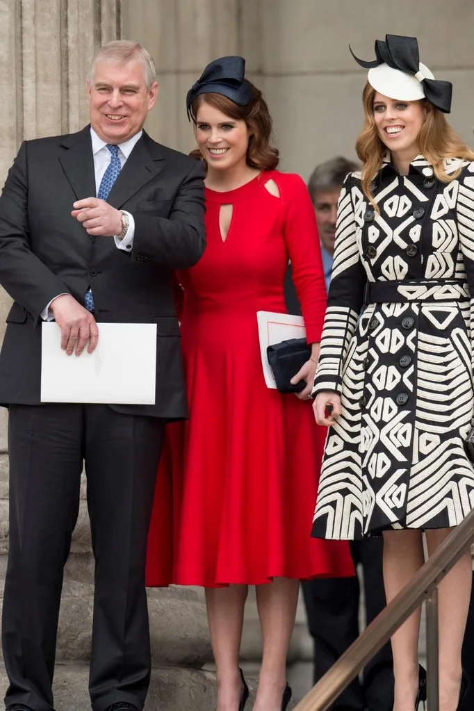 Andrew with beatrice and Eugenie