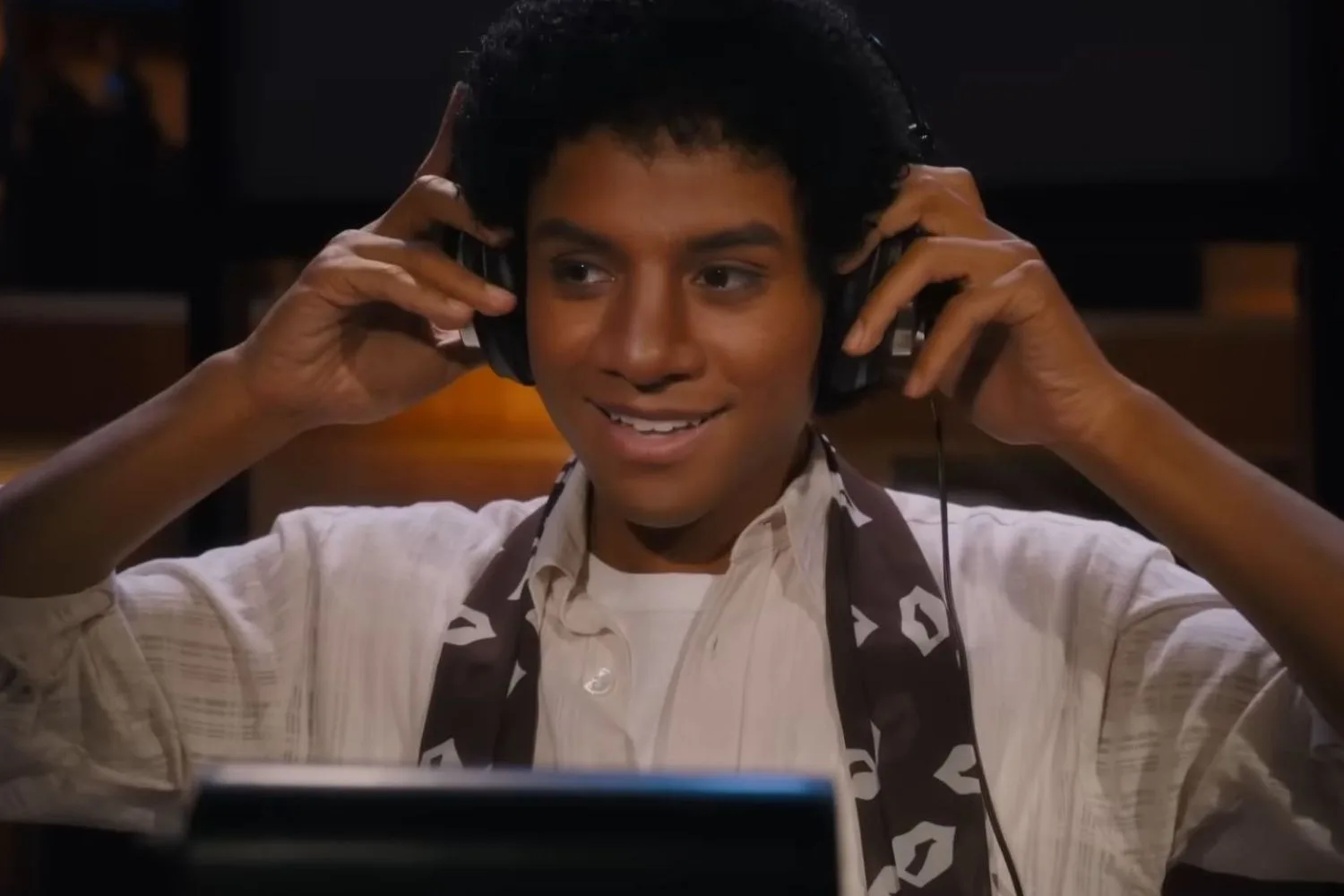 michael jackson biopic traielr still of the studio