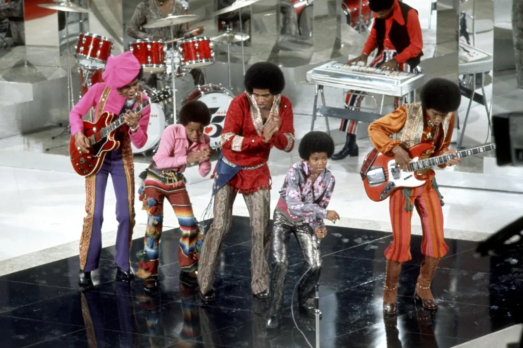 the jackson five on stage