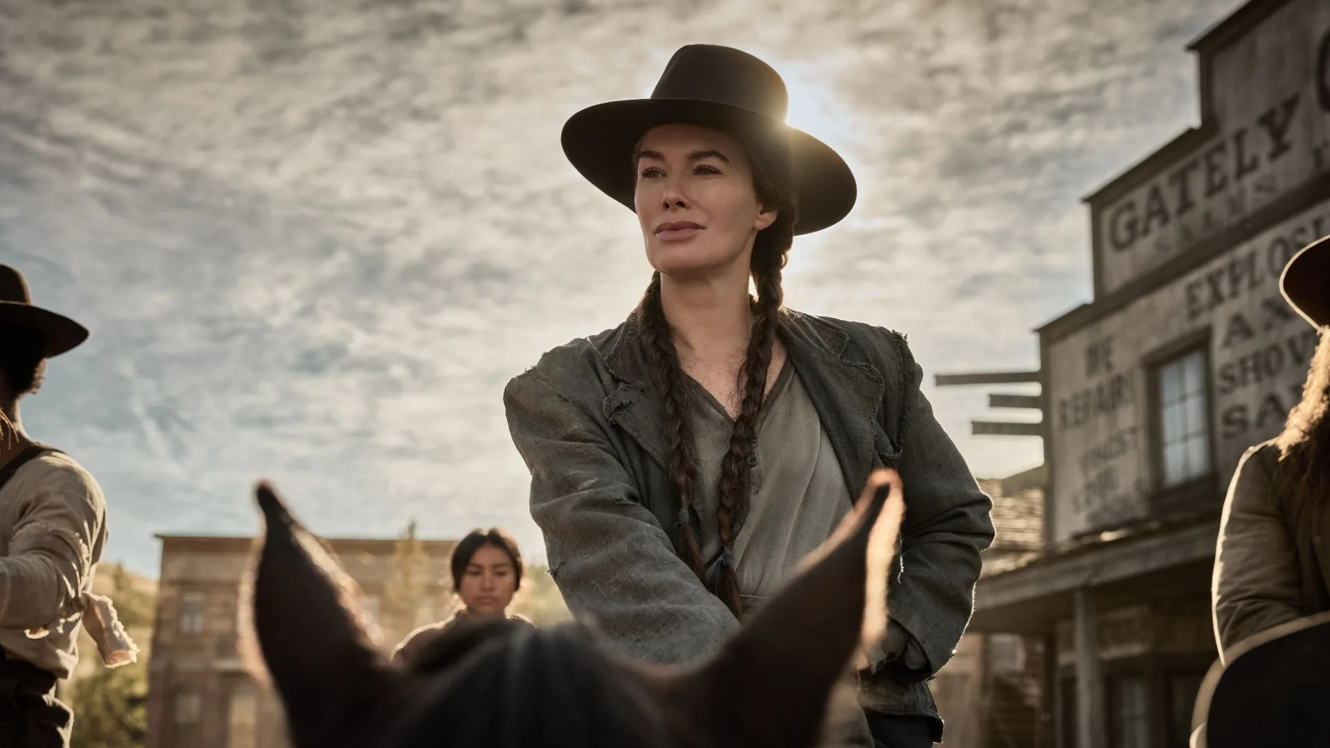 Lena Headey as Fiona Nolan. in The Abandons/Pic: Netflix