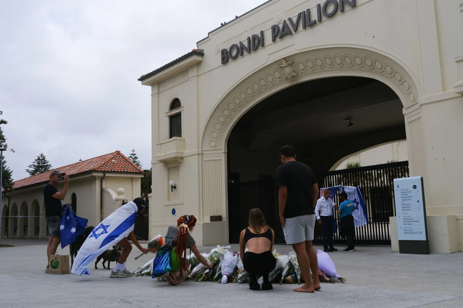 The aftermath of the Bondi Beach shootings./Pic: Getty