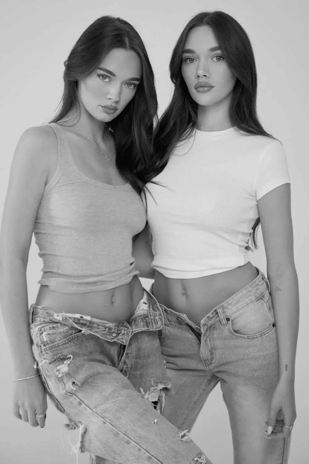 Daisy and Phoebe Tomlinson