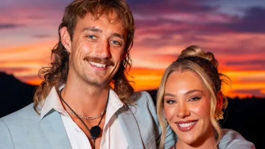 Ross and Sharna, Love Island Australia./Pic: 9Now