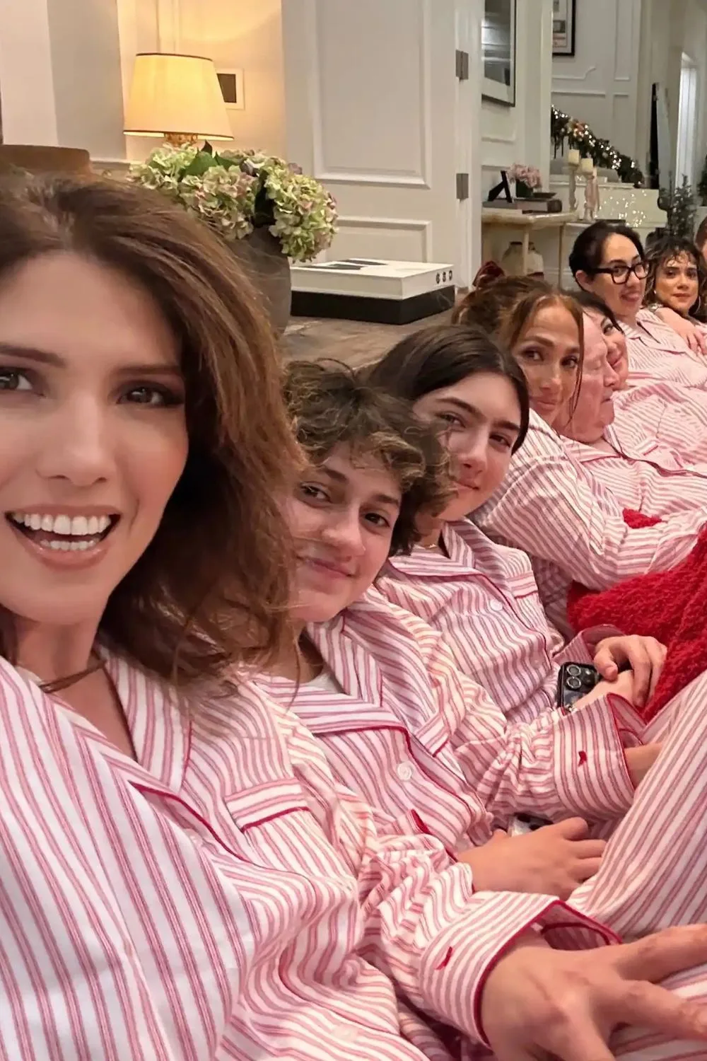 Jennifer Lopez and family