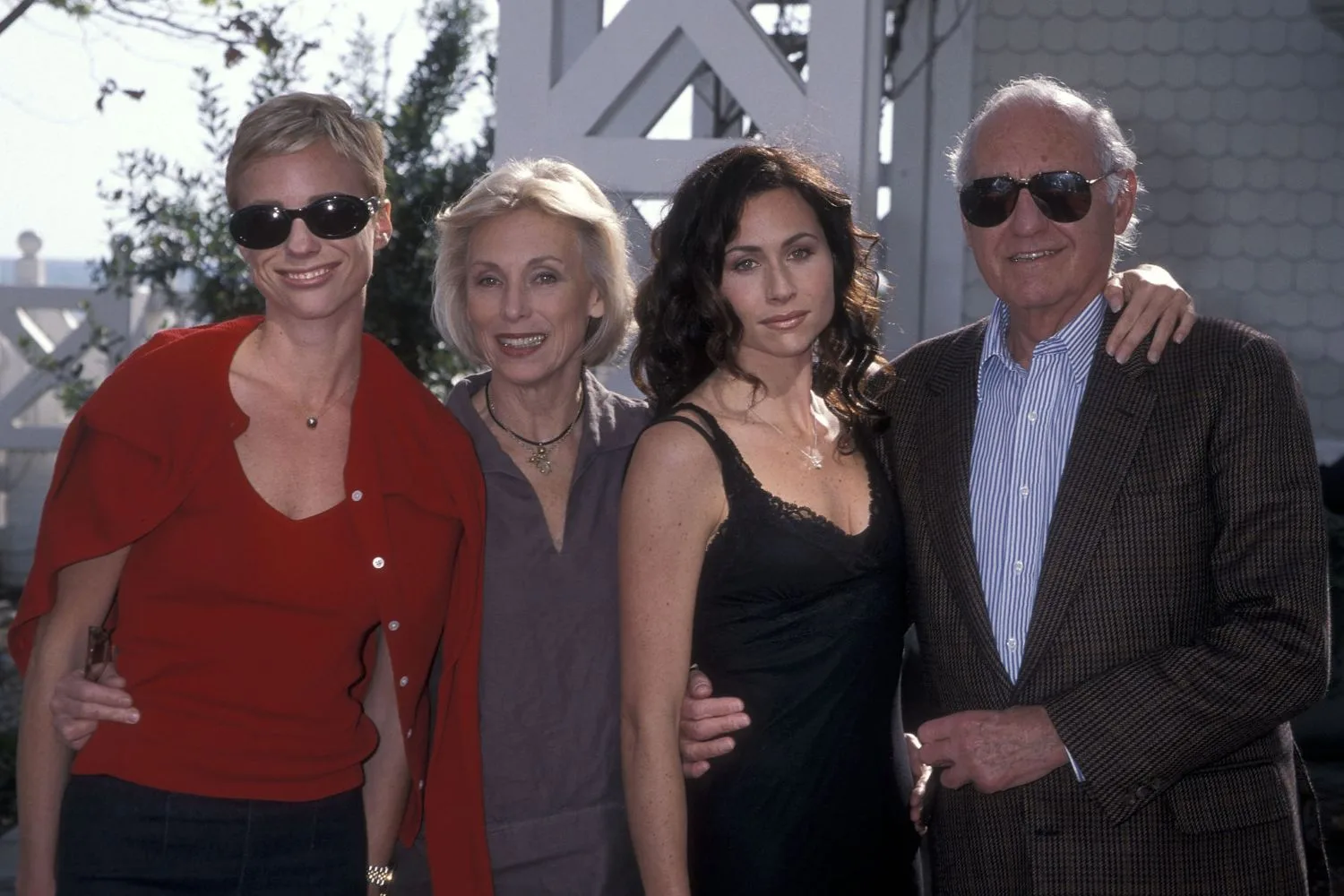 Minnie Driver, her sister Kate, and their parents./Pic: Getty