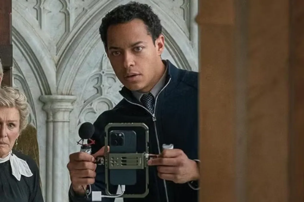 Daryl McCormack in Wake Up Dead Man