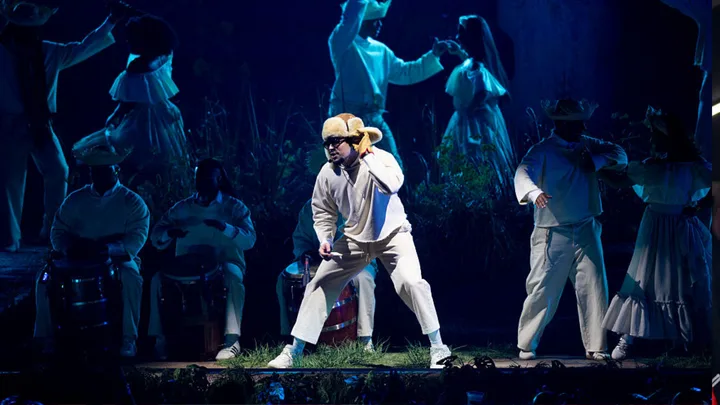 Who is performing at the Super Bowl Halftime Show 2026?