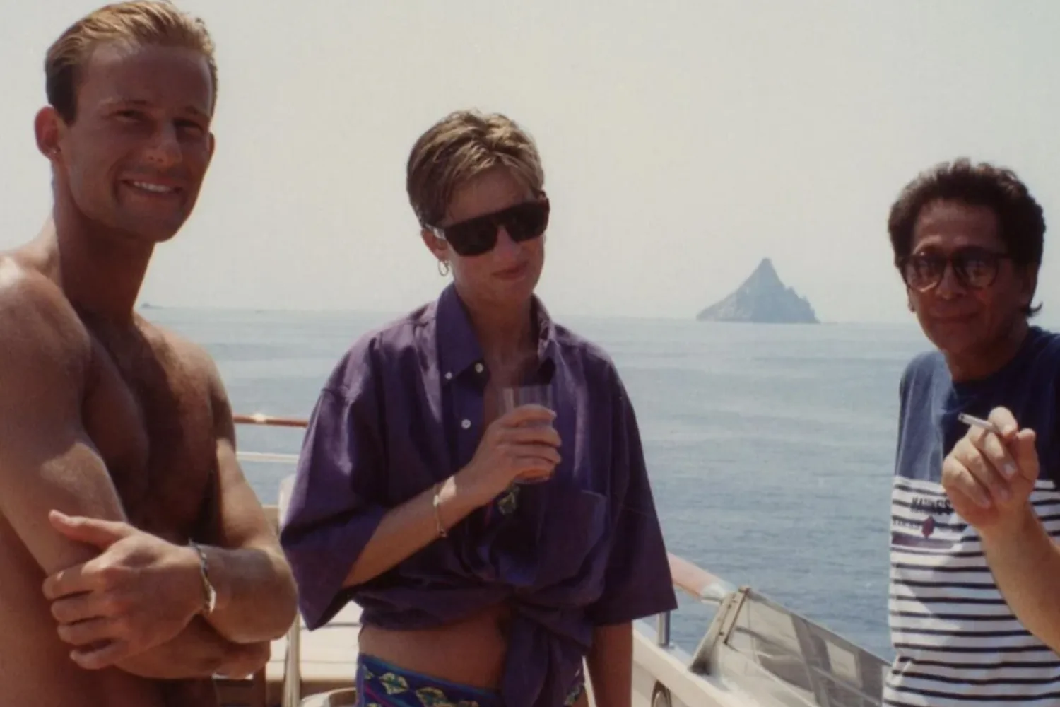 Princess Diana and Valentino on a yacht. 