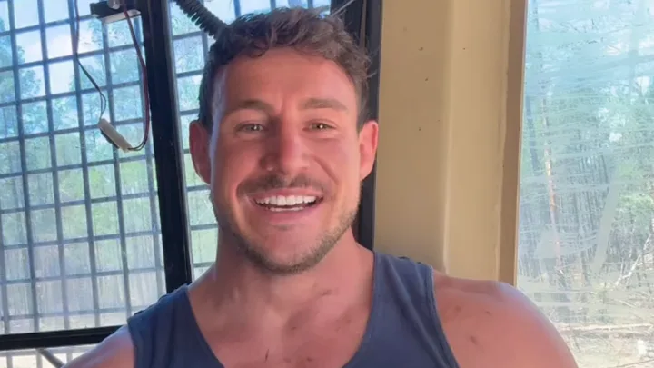 Is I’m A Celeb’s Luke Bateman single?