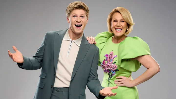 Robert Irwin and Julia Morris.