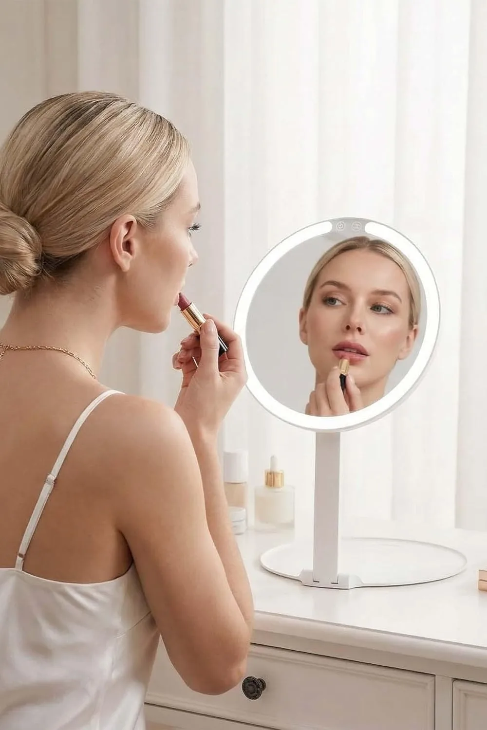 Fancii Rechargeable Travel Makeup Mirror