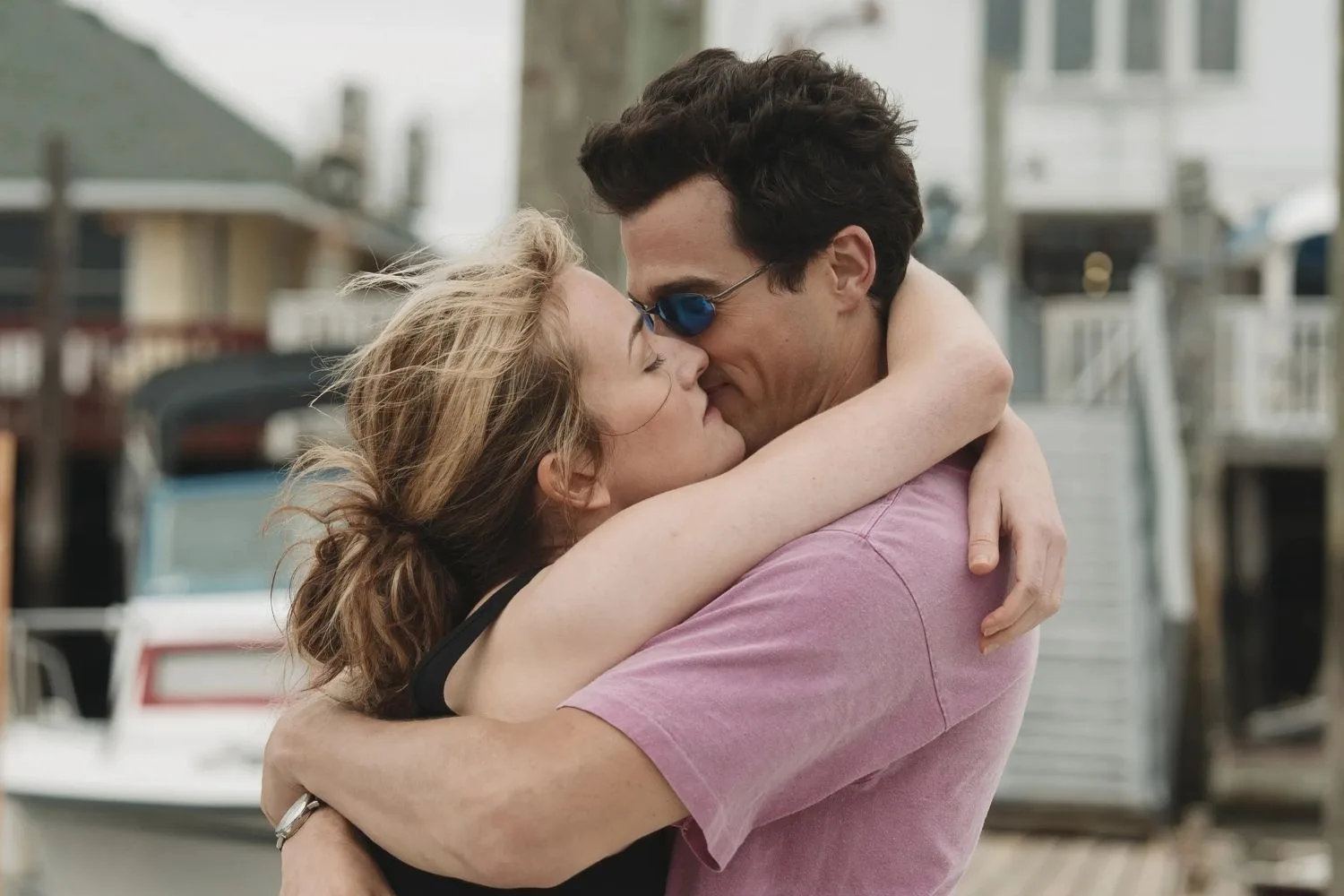 Carolyn Bessette and JFK Jr in episode 4 of Love Story